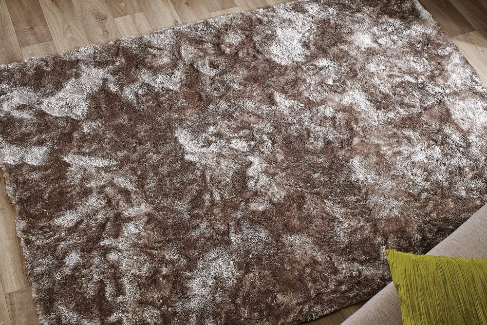 Tips for decorating with rugs