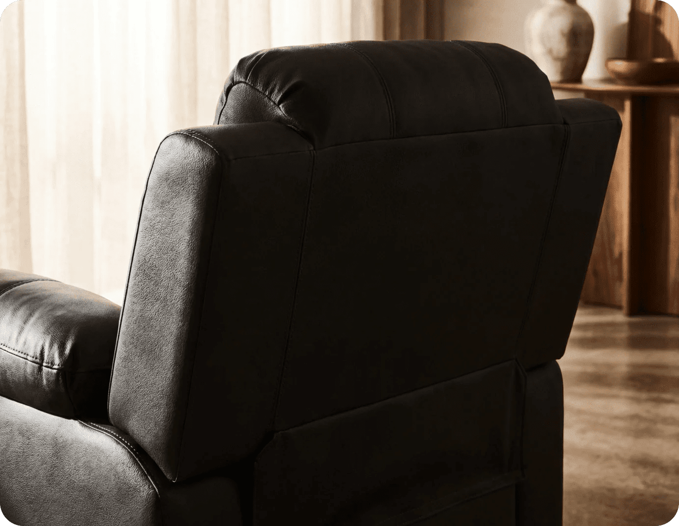 Veloura Black Leather Armchair