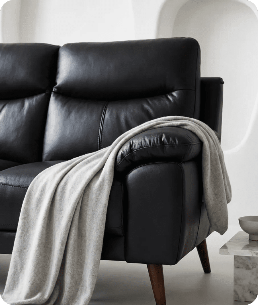 ascot-black-leather-2-seater-sofa-close-up-detail