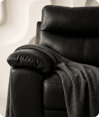 ascot-black-leather-armchair-close-up-detail