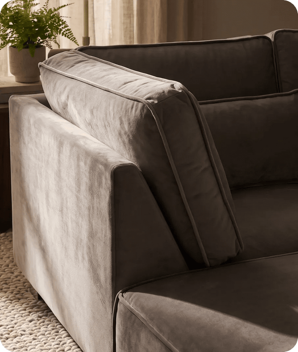 sloane-grey-velvet-u-shape-corner-sofa-close-up-detail